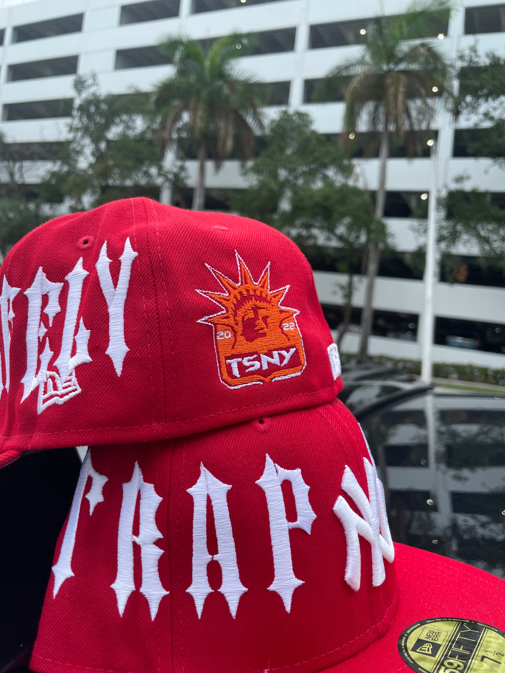 TSNY SCARLET RED FITTED – TrapSafelynyc